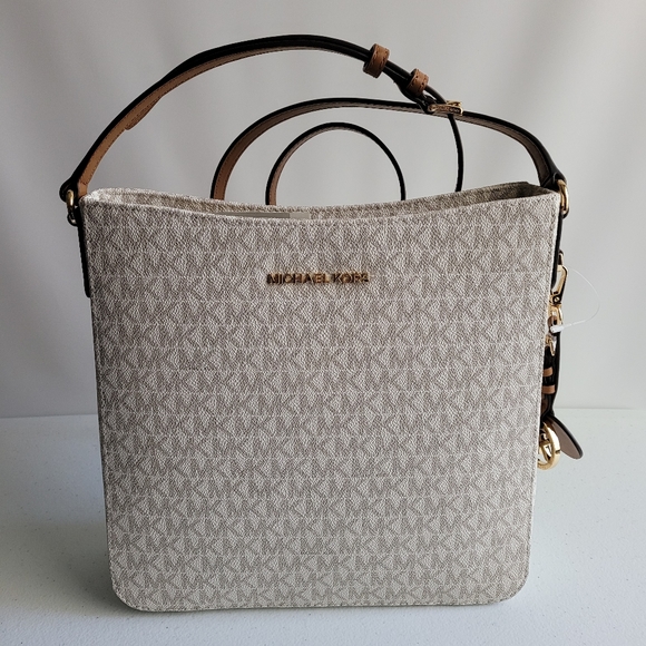 New Michael Kors Signature Jet Set North South Messenger Crossbody - Picture 3 of 7